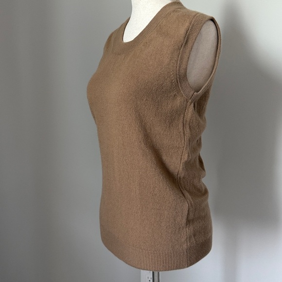🐦‍🔥 MAISON 🐦‍🔥CASHMERE Women’s Pure Cashmere vest Camel size M - Picture 13 of 17
